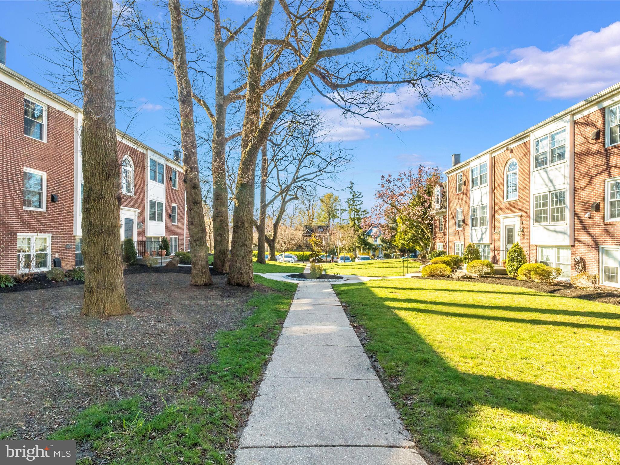 353 Homeland Southway #1d