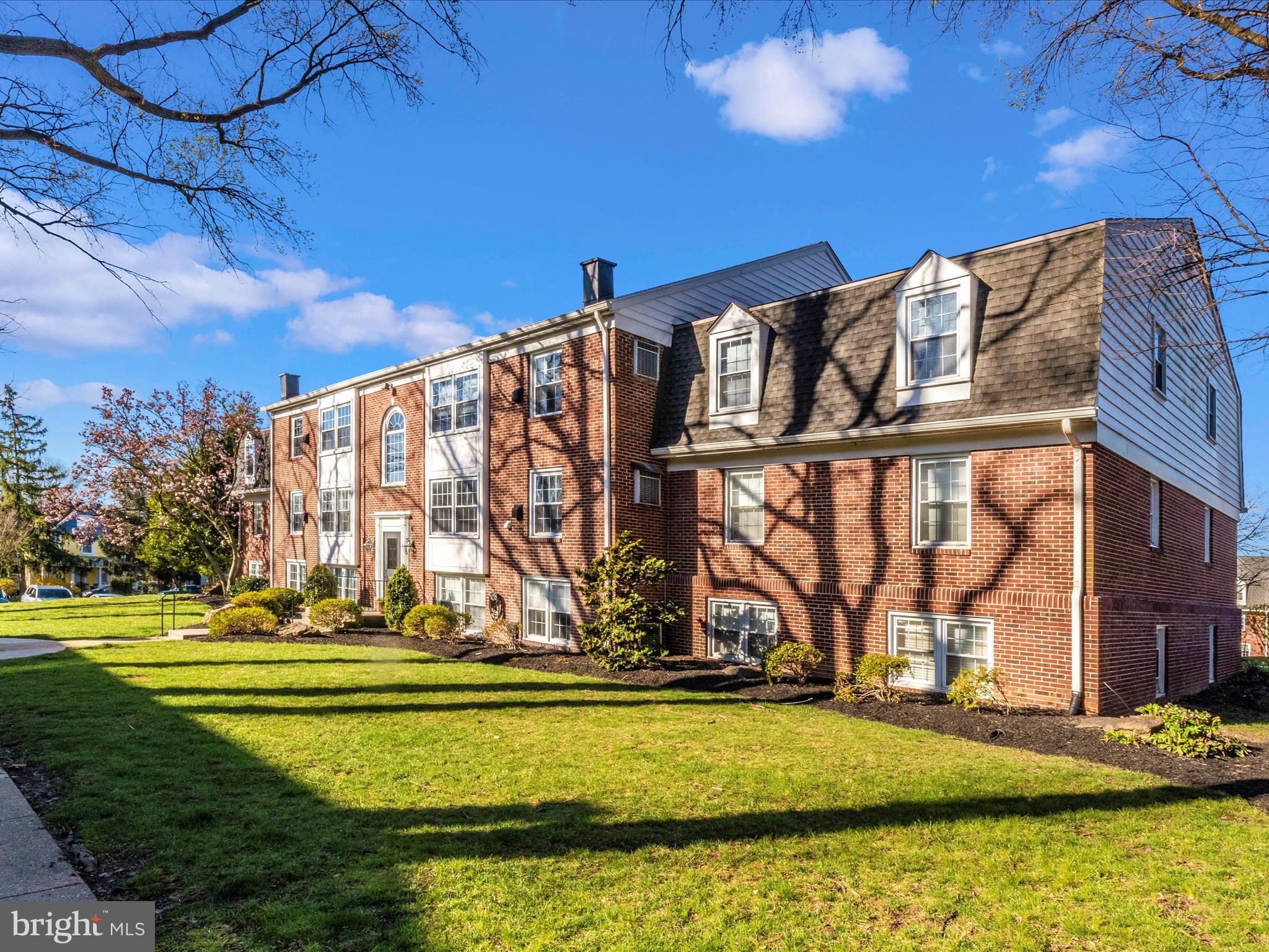 353 Homeland Southway #1d