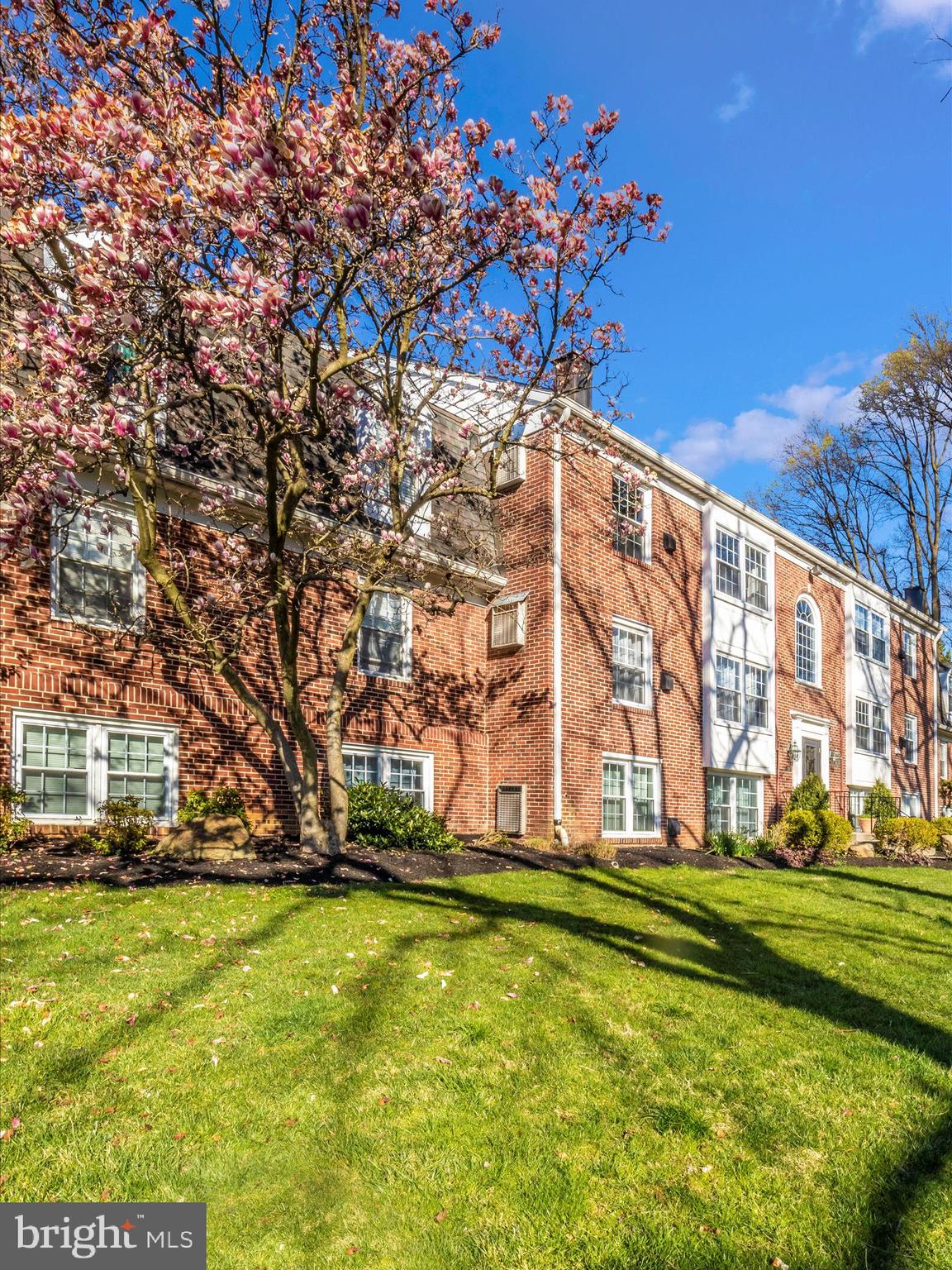 353 Homeland Southway #1d