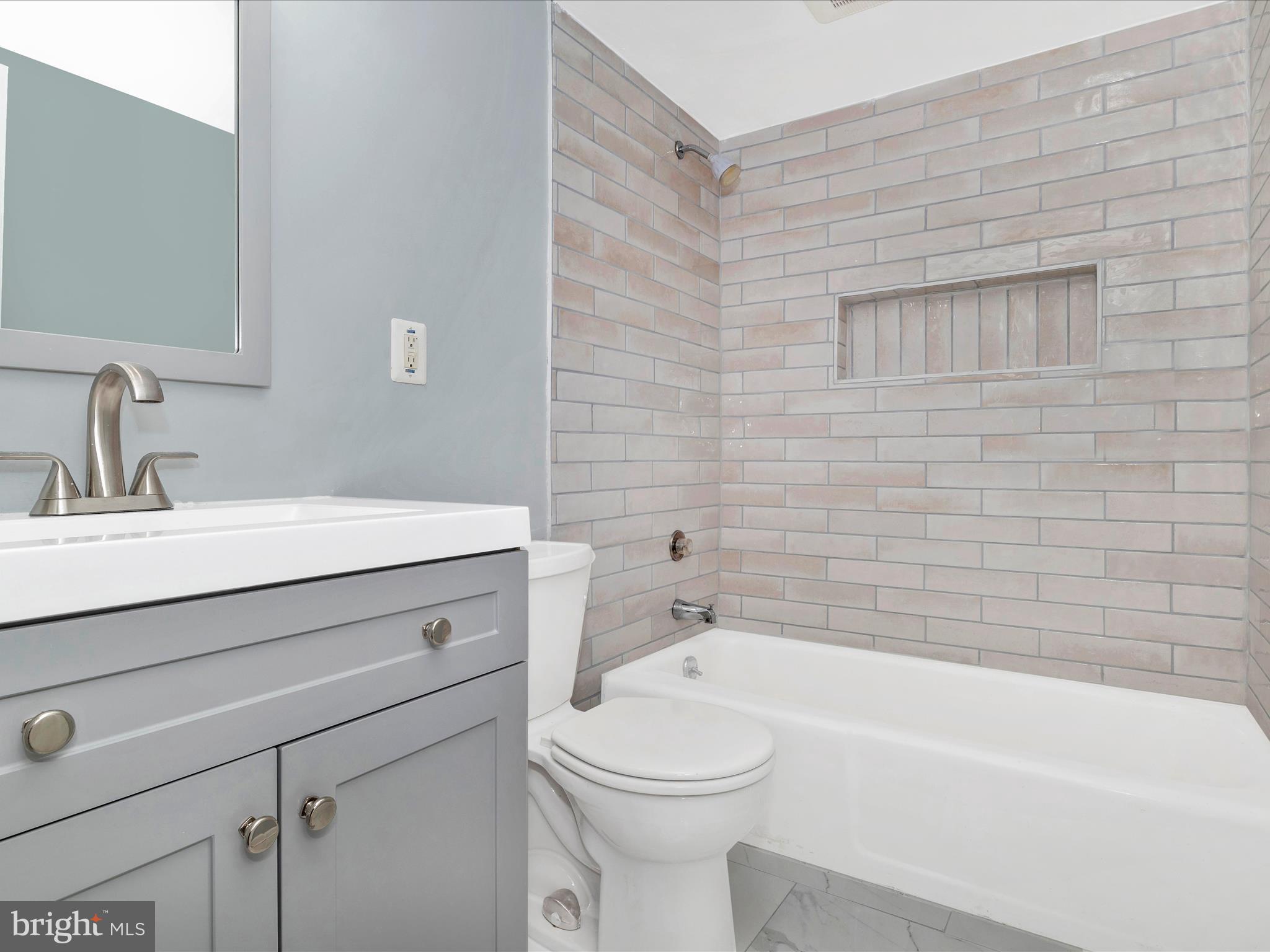 353 Homeland Southway #1d