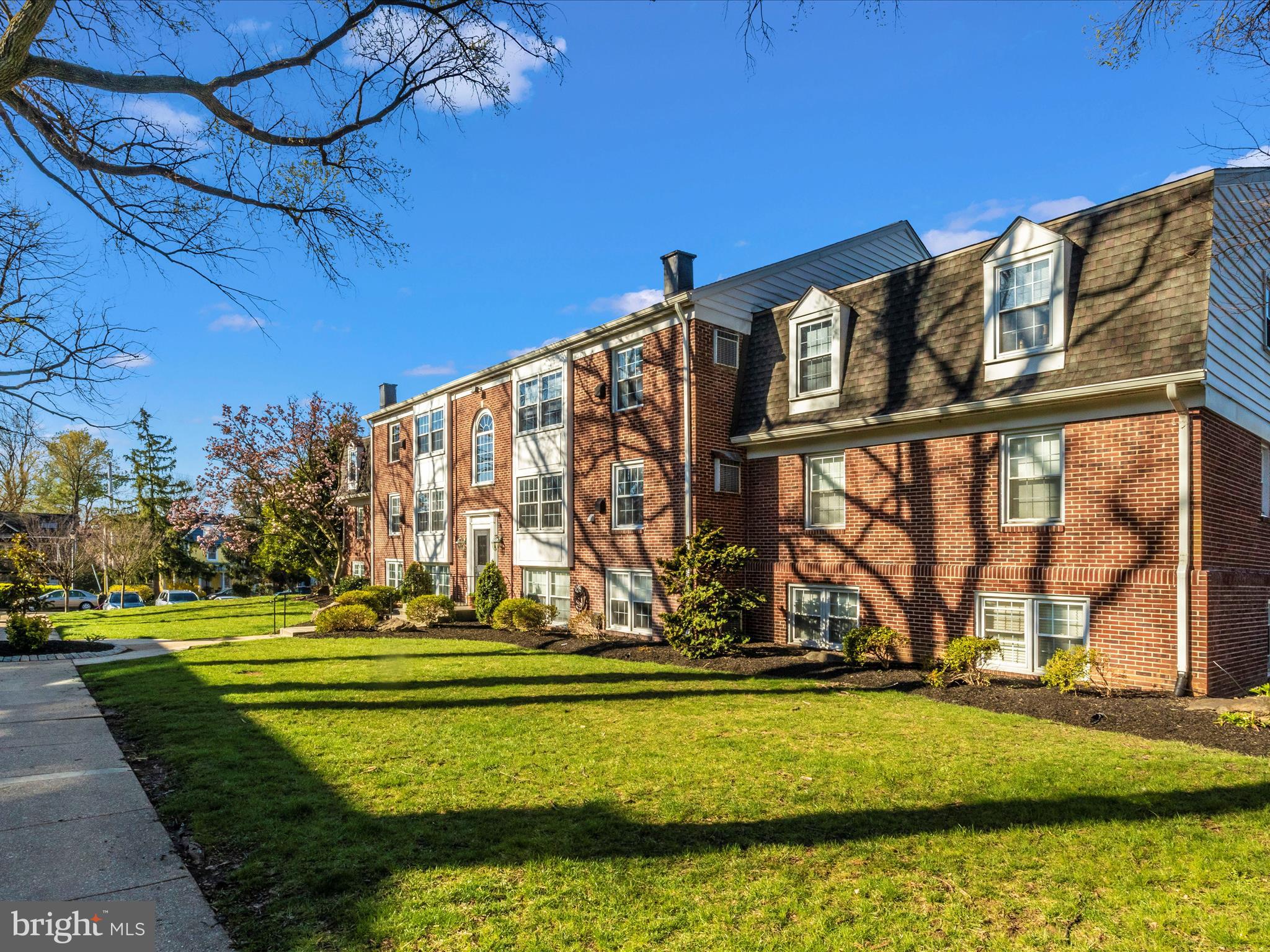 353 Homeland Southway #1d