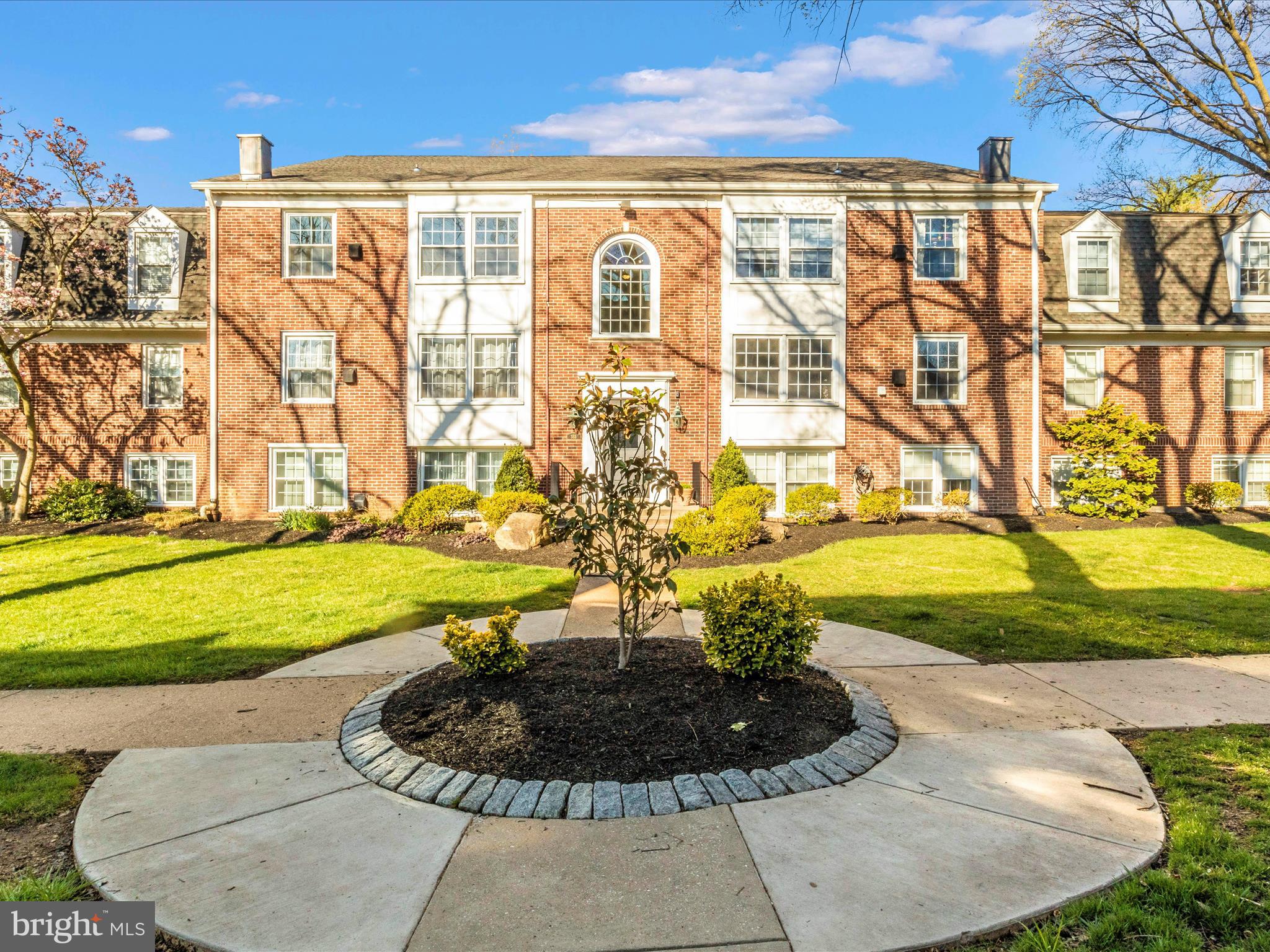 353 Homeland Southway #1d