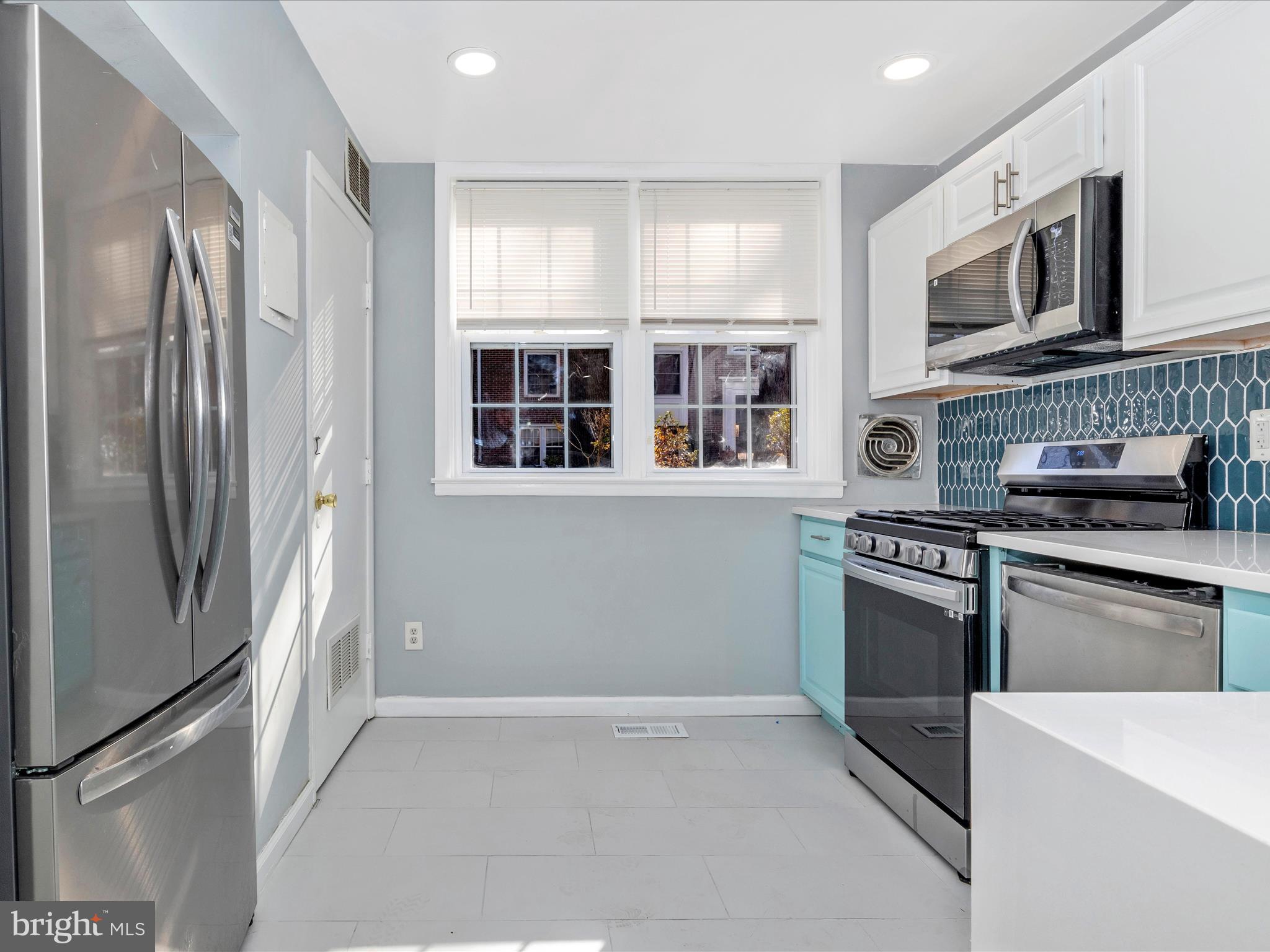 353 Homeland Southway #1d