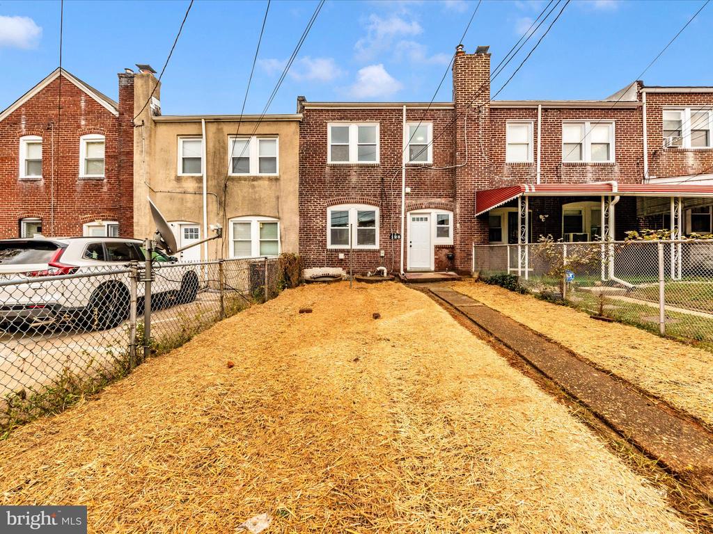 128 N Monastery Ave