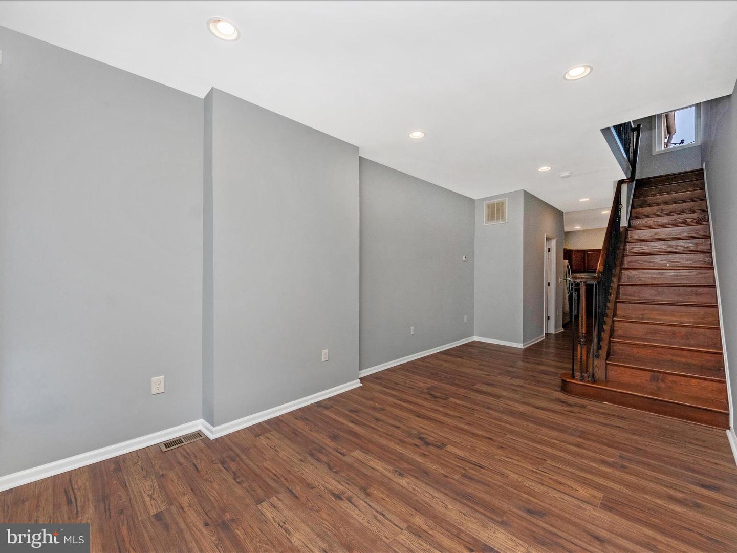 420 N Collington Ave