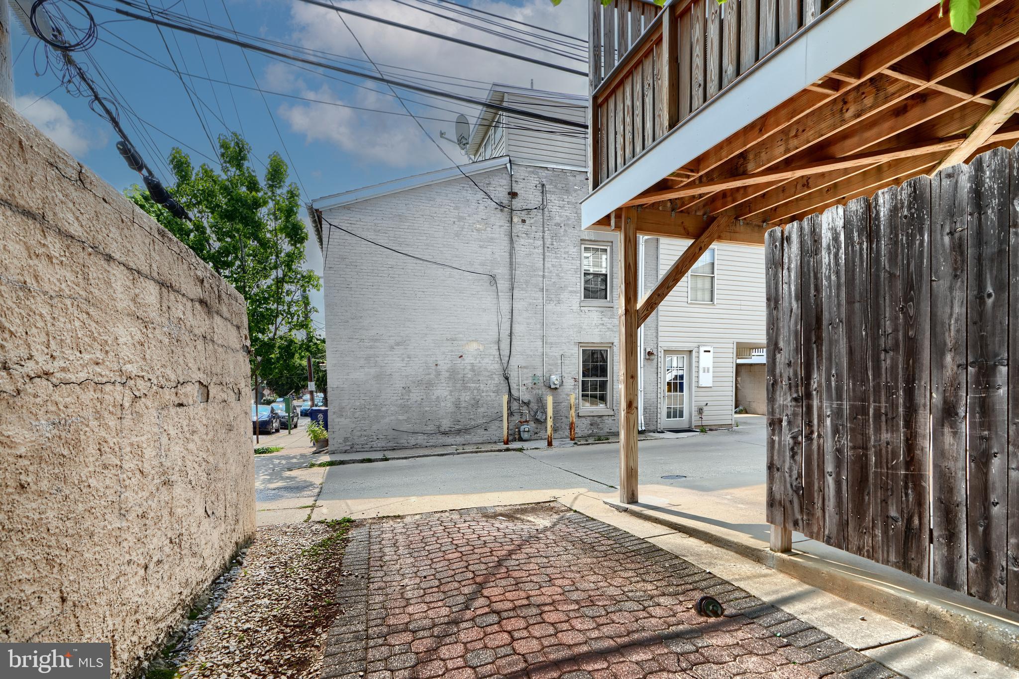 1142 RIVERSIDE AVENUE