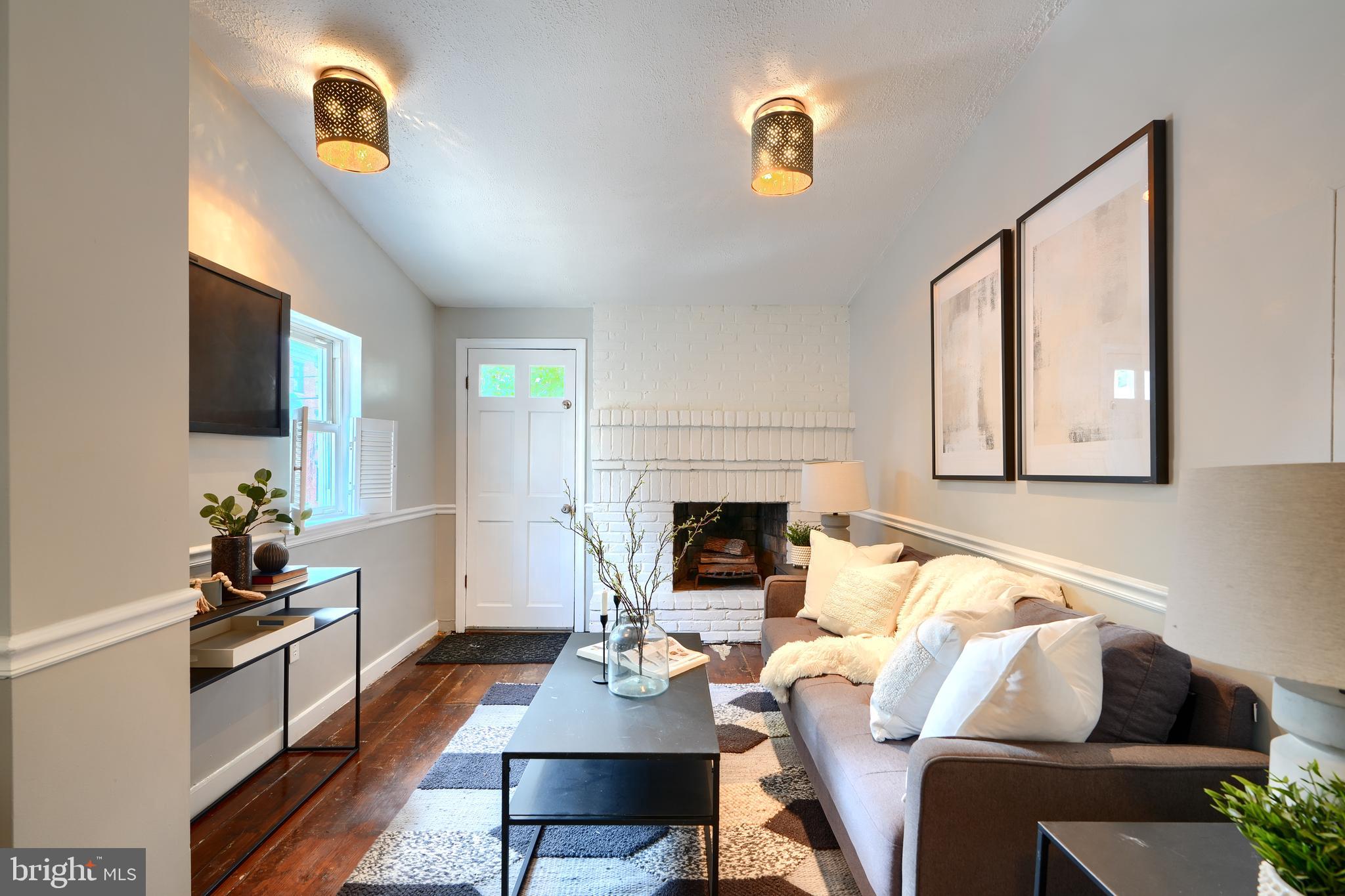 1142 RIVERSIDE AVENUE