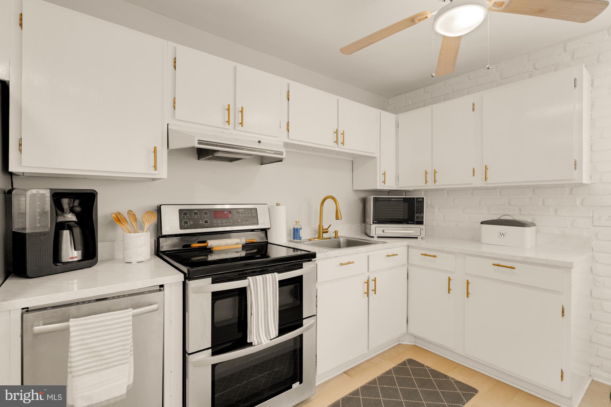 1037 S HANOVER STREET