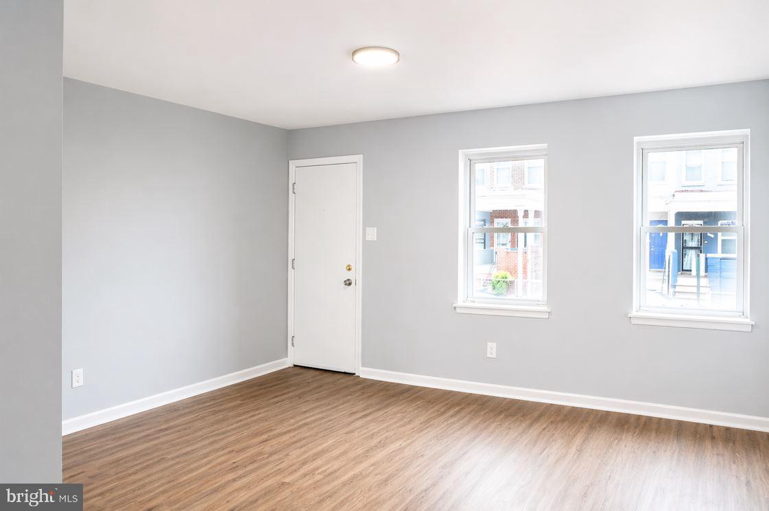 2609 LAURETTA AVENUE