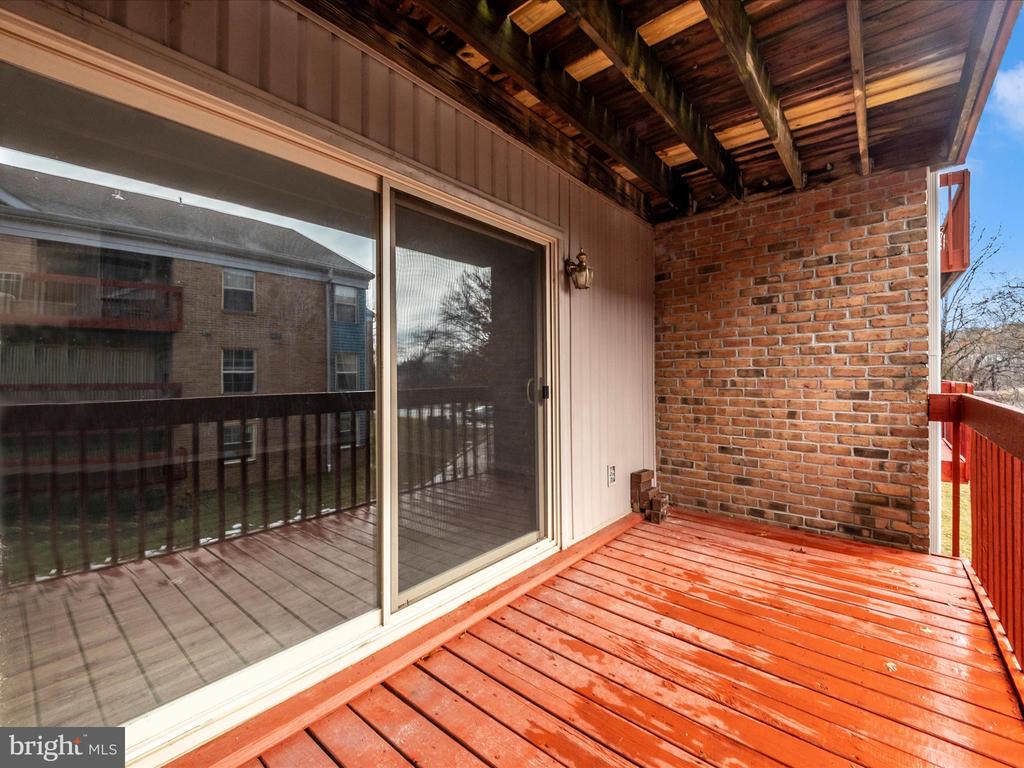 10 Cloverwood #203
