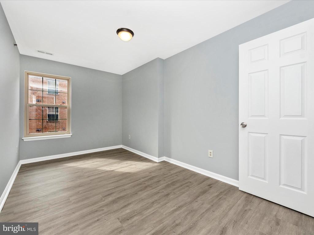 10 Cloverwood #203