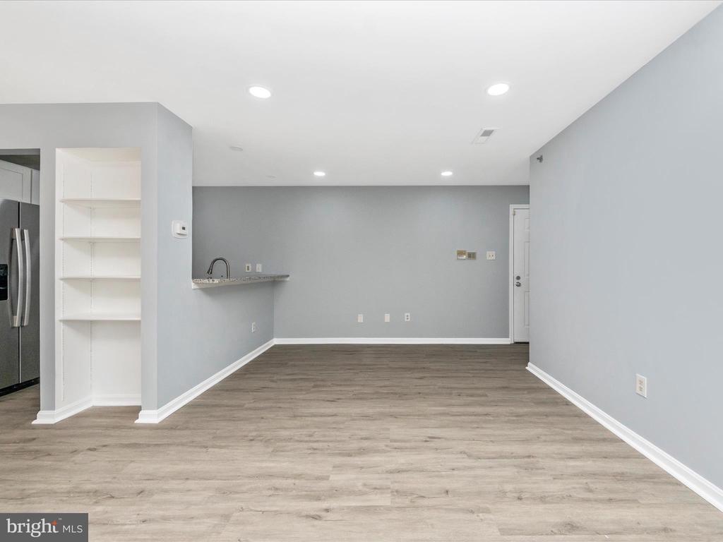 10 Cloverwood #203