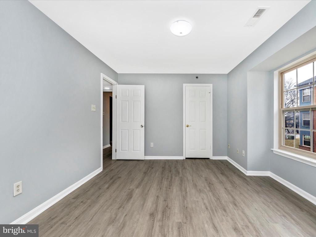 10 Cloverwood #203