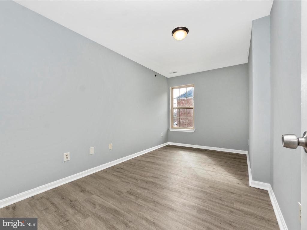 10 Cloverwood #203