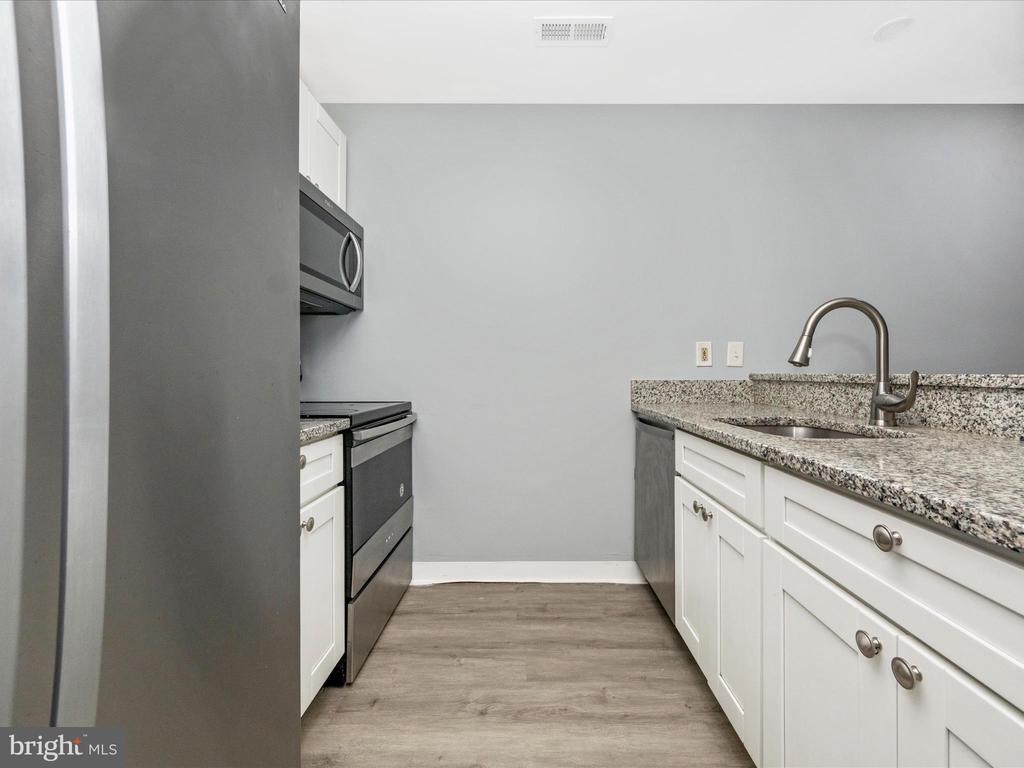 10 Cloverwood #203