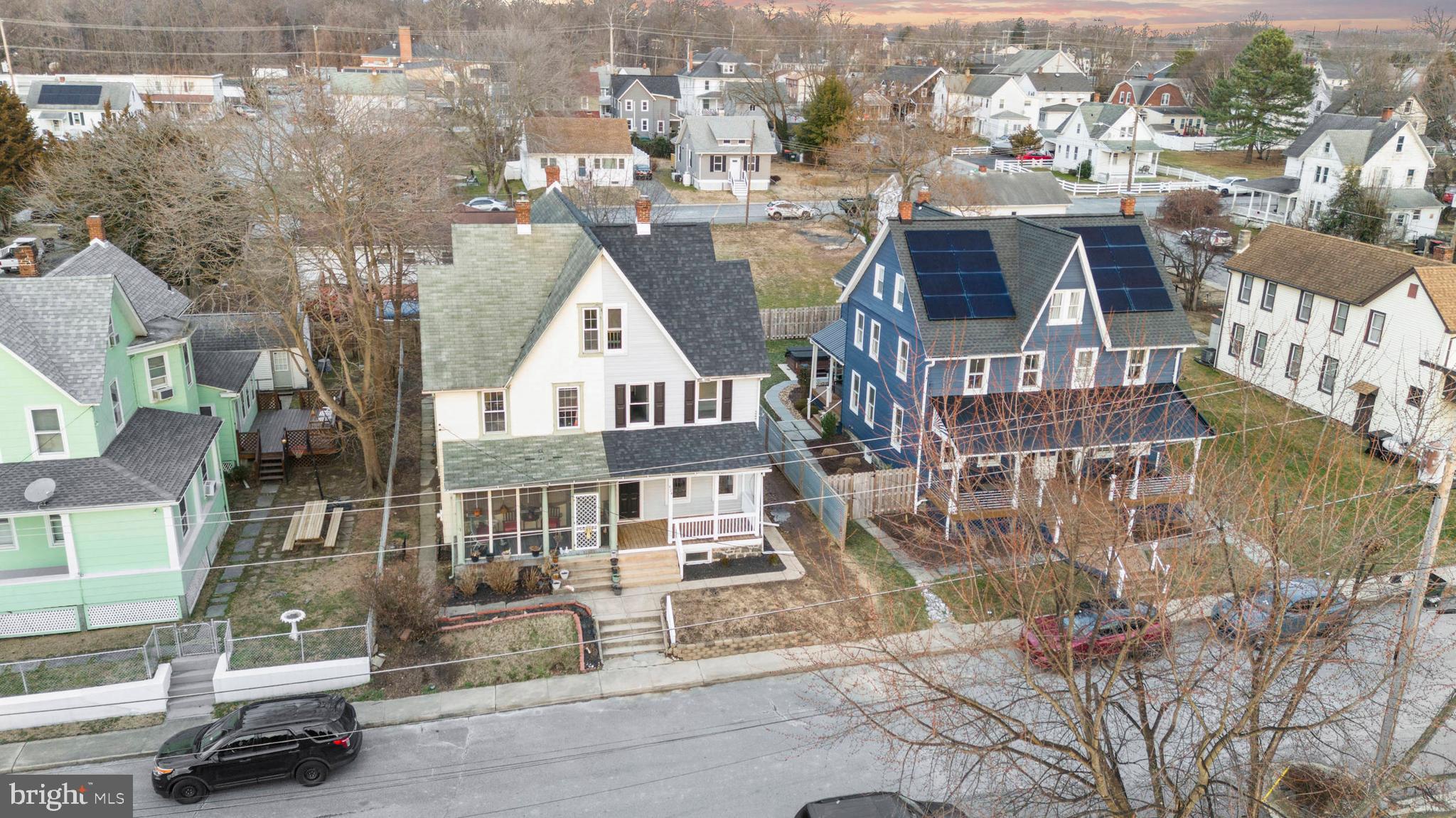 624 FRONT STREET