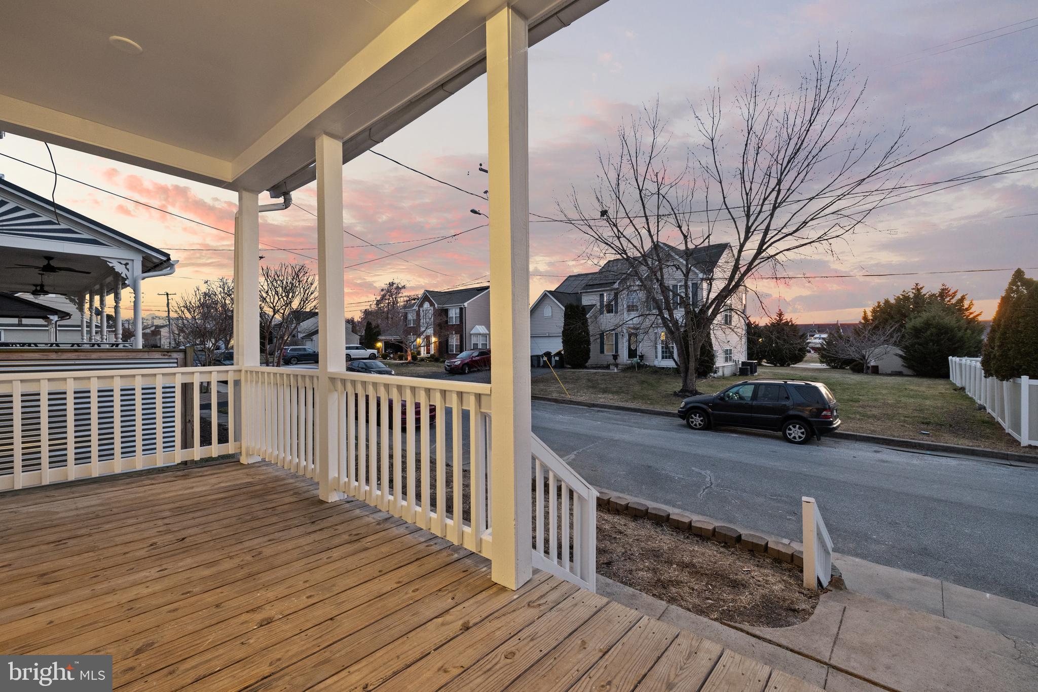 624 FRONT STREET