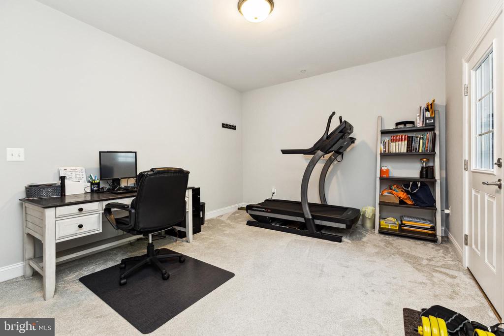1012 Rye Dr