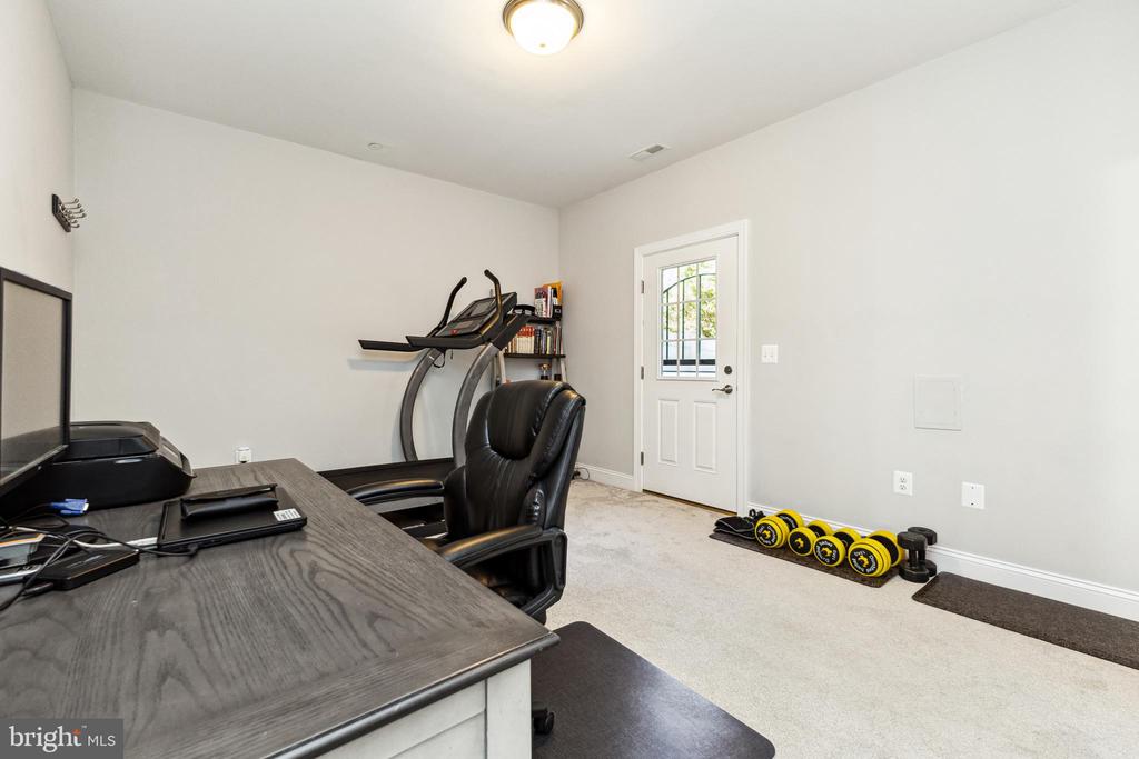 1012 Rye Dr
