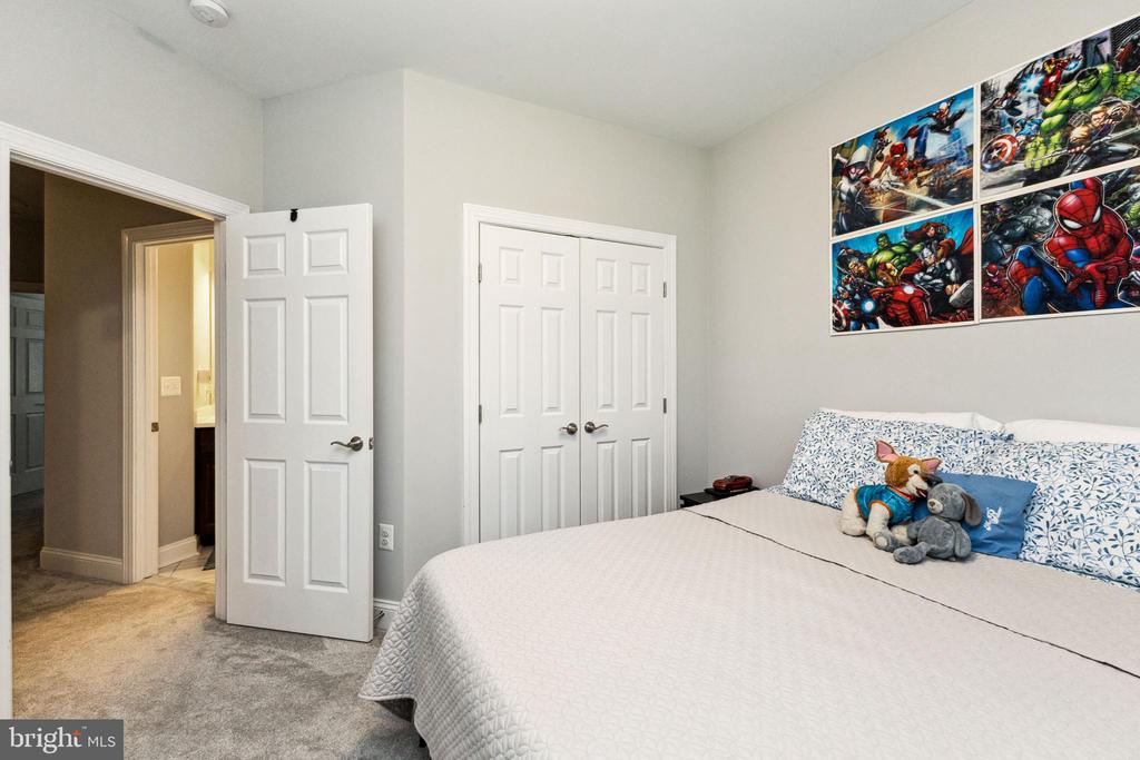 1012 Rye Dr