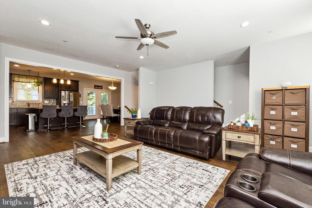 1012 Rye Dr