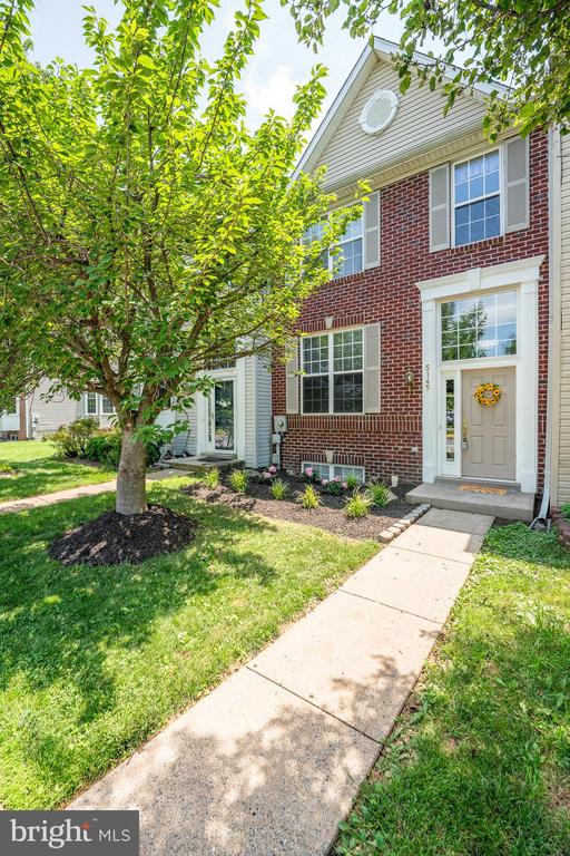5145 MCLAUREN LANE
