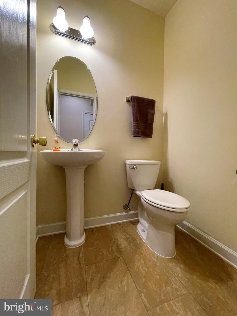 13019 Saint Clair Rd