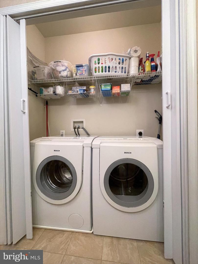 13019 Saint Clair Rd