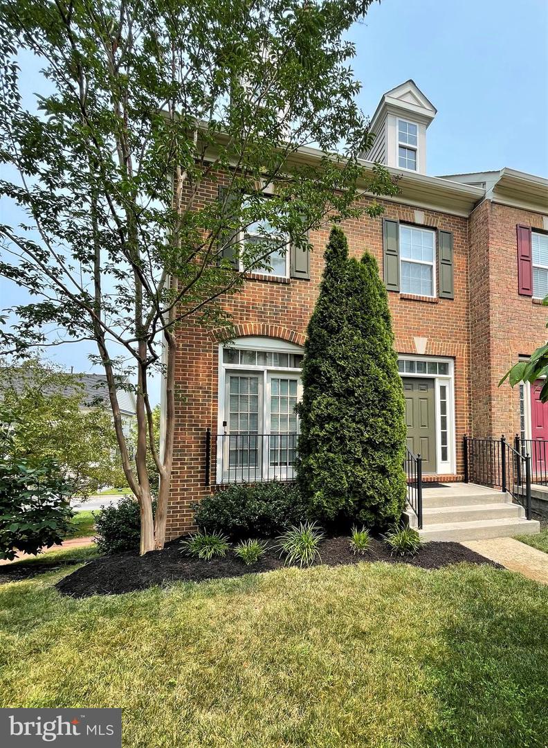 13019 Saint Clair Rd