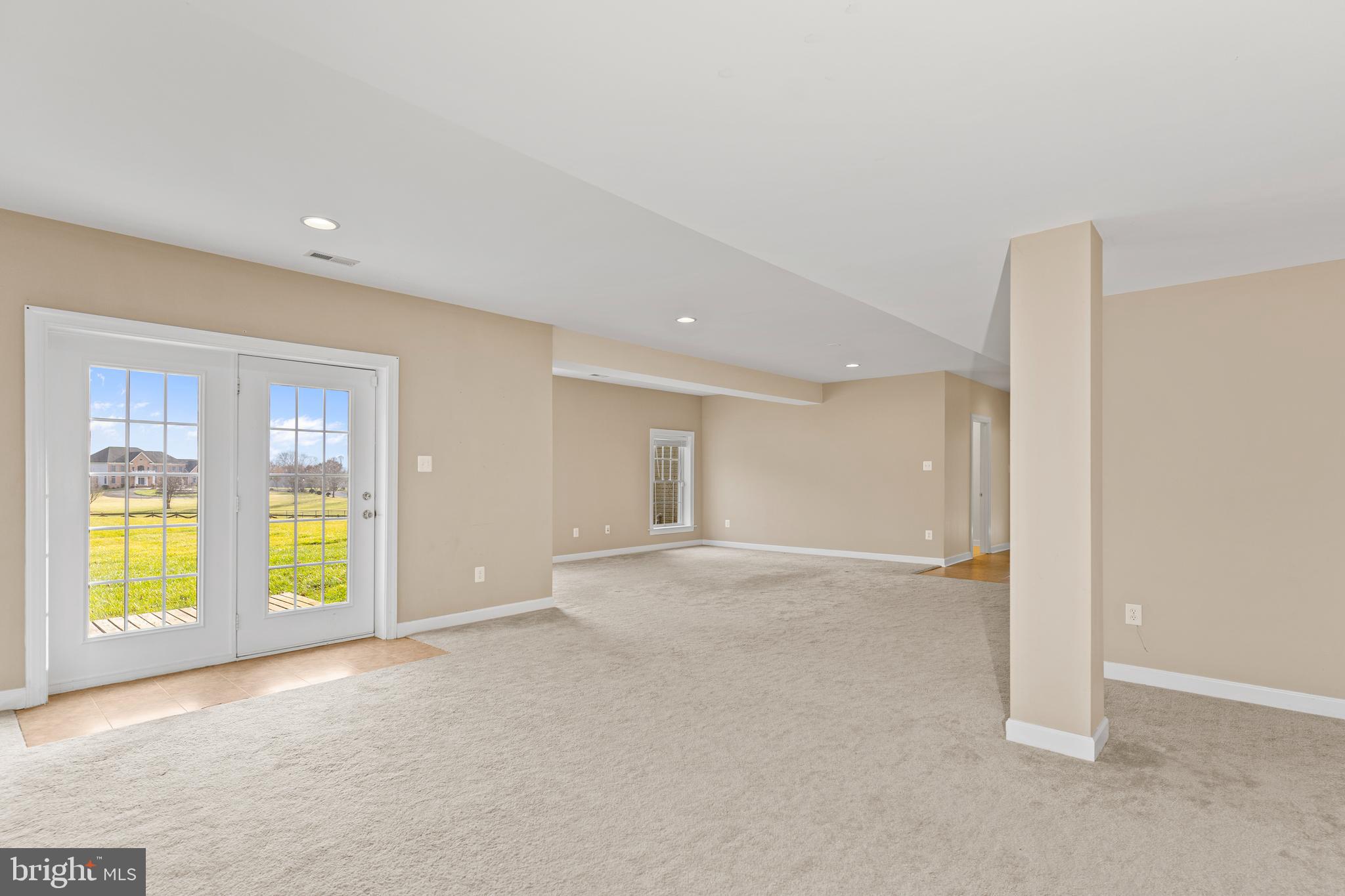 2609 Sunshine Ct