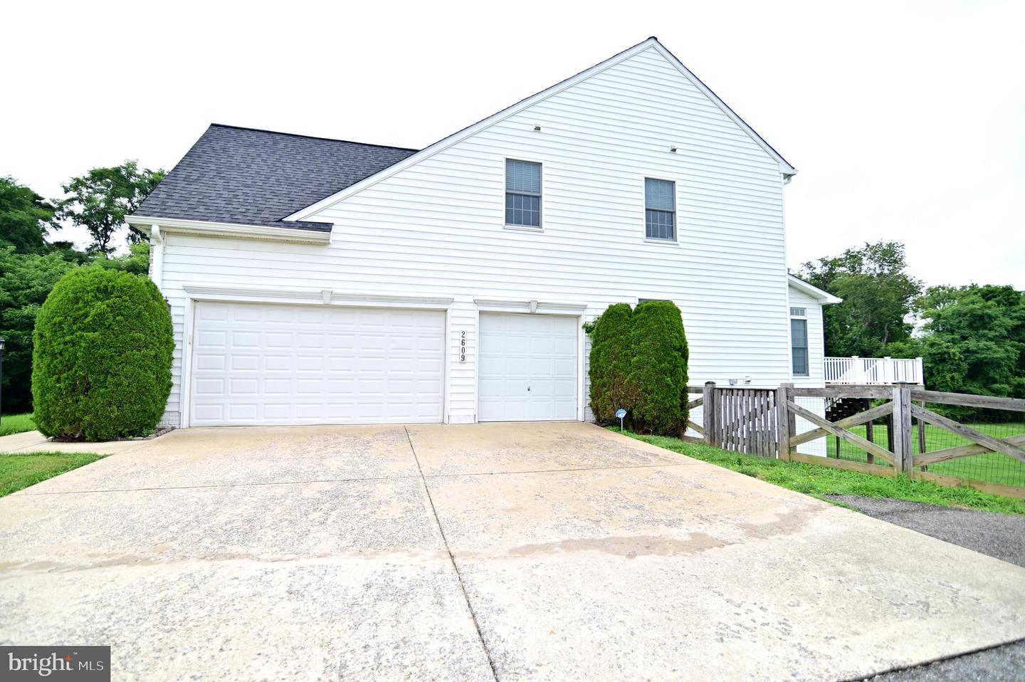2609 Sunshine Ct