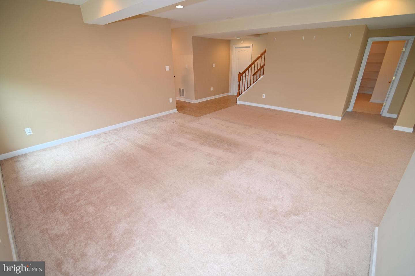 2609 Sunshine Ct