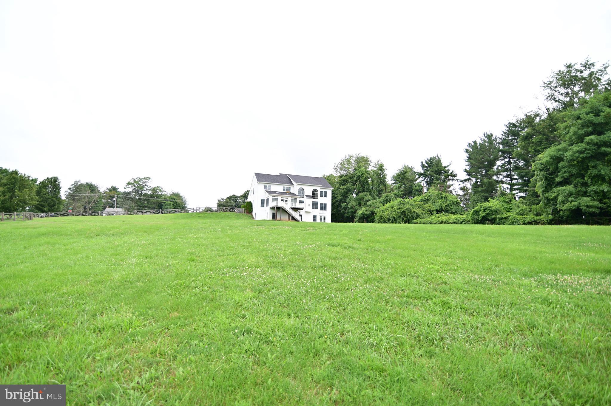 2609 Sunshine Ct