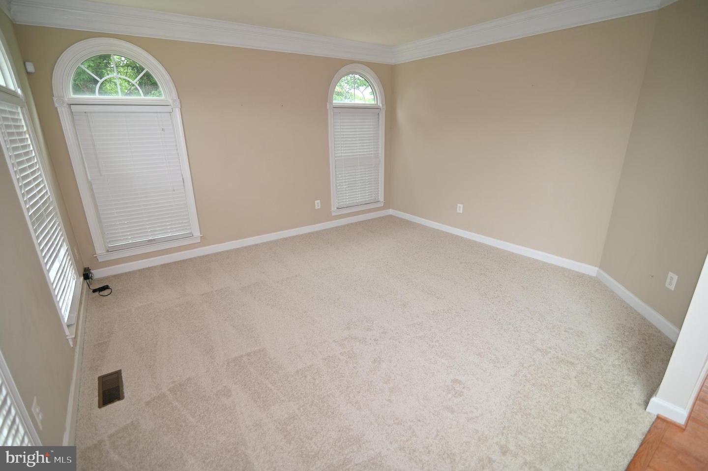 2609 Sunshine Ct