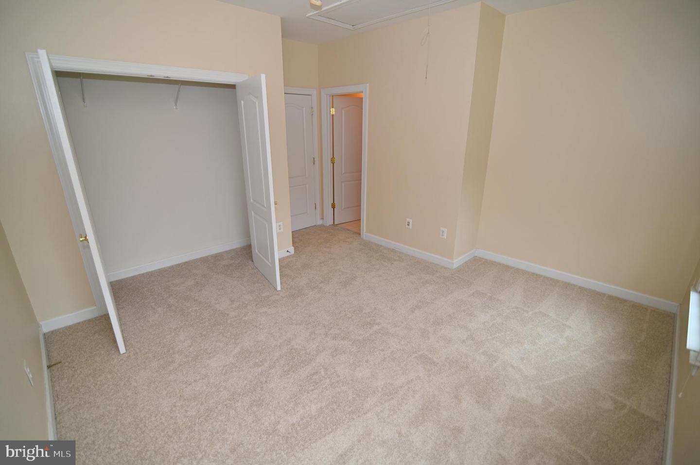2609 Sunshine Ct