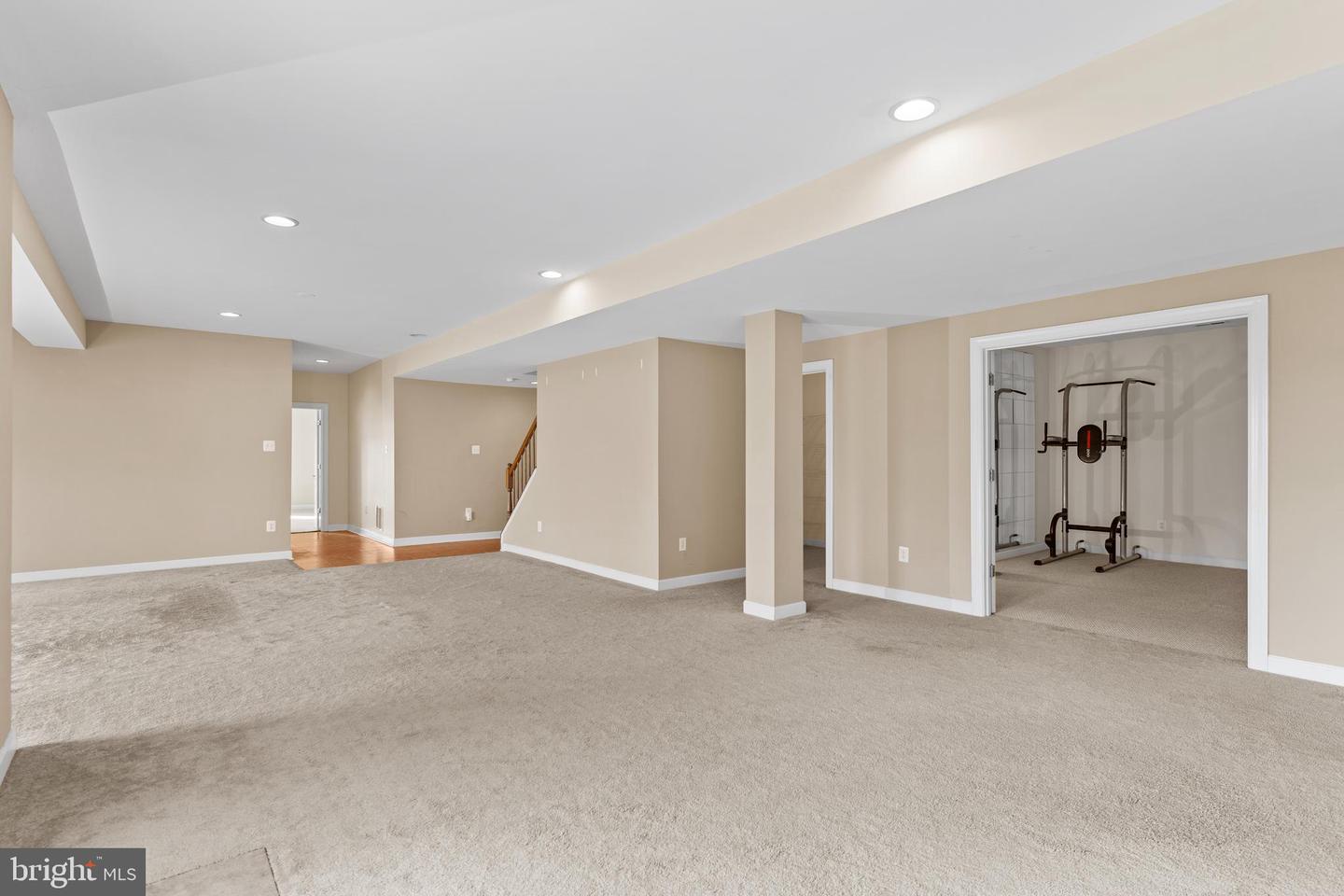 2609 Sunshine Ct