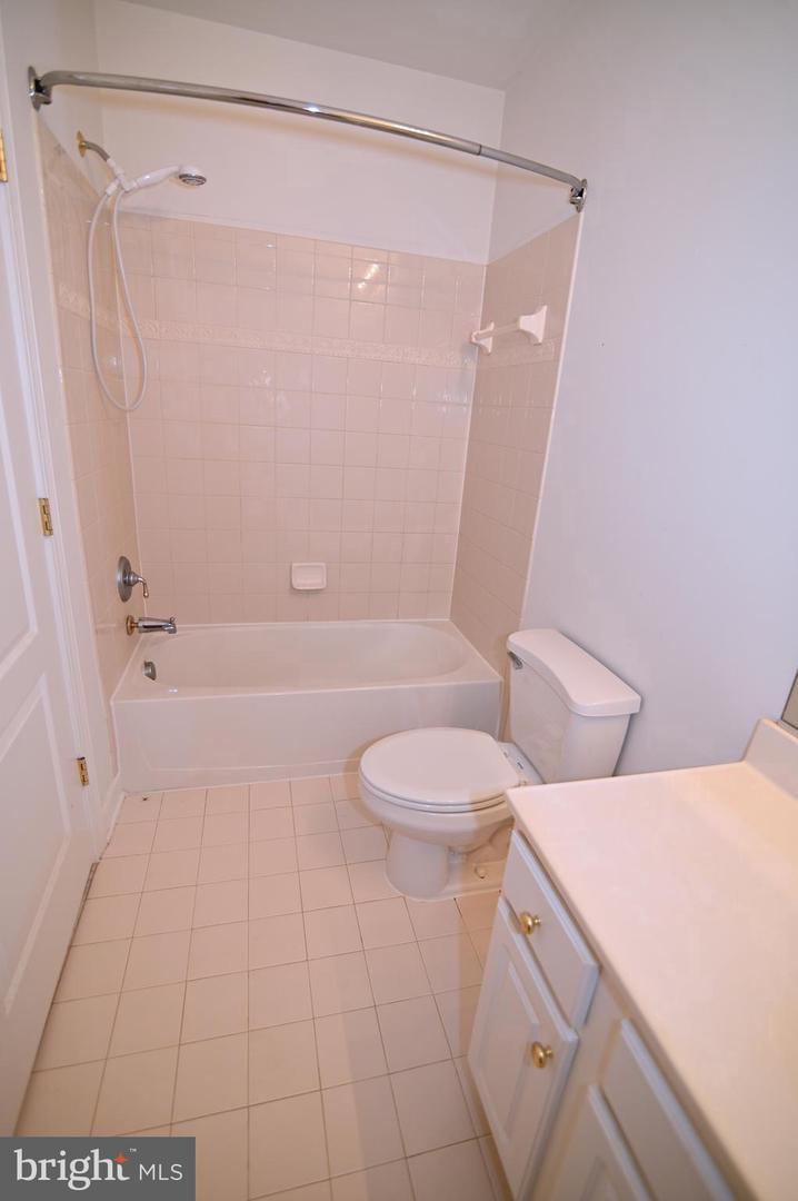 2609 Sunshine Ct