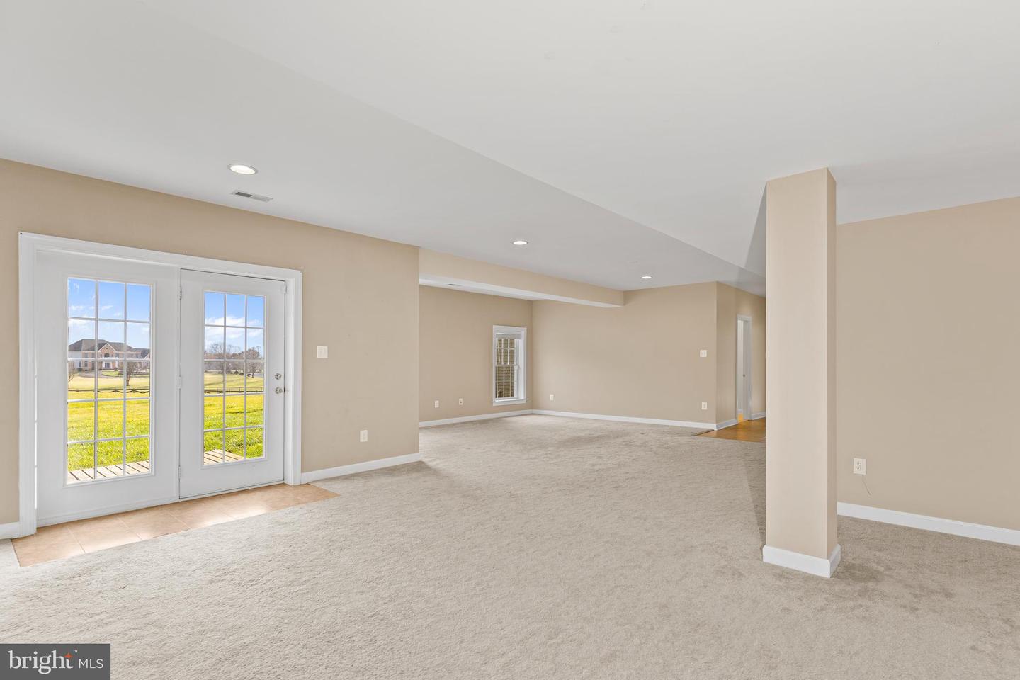 2609 Sunshine Ct