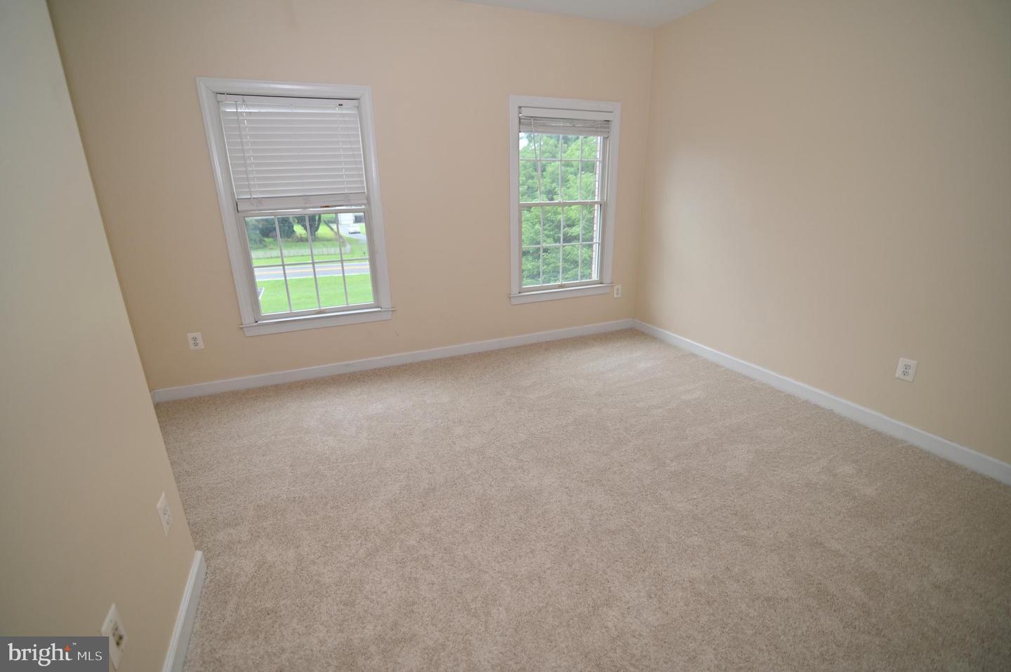 2609 Sunshine Ct