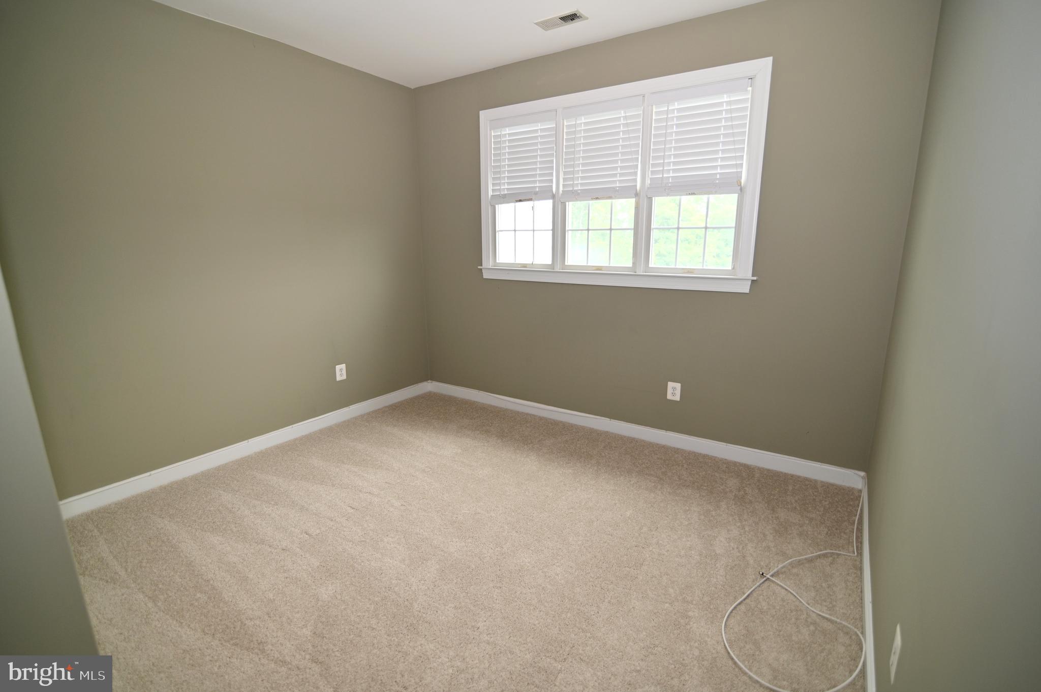 2609 Sunshine Ct
