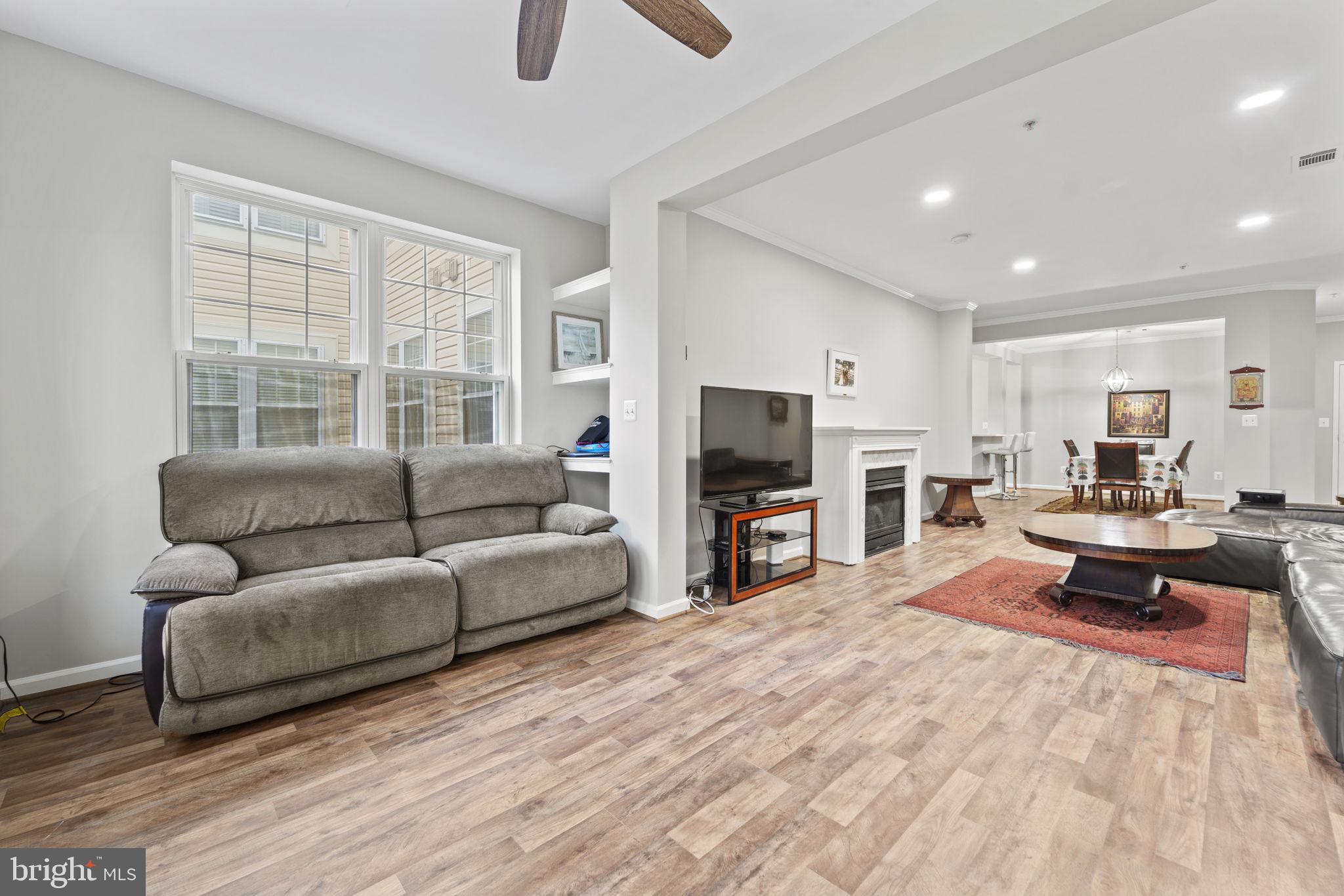 310 High Gables Dr #204