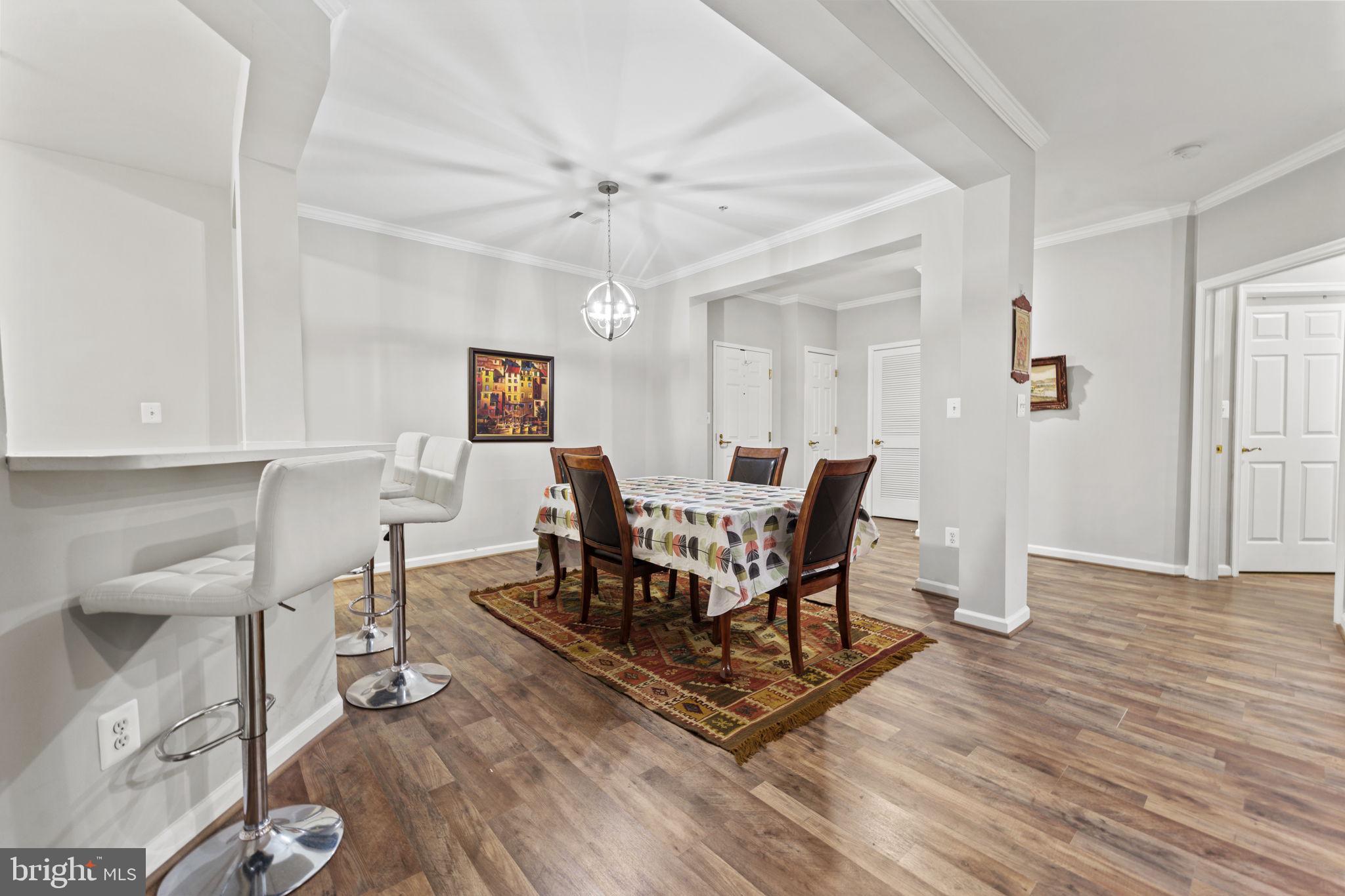 310 High Gables Dr #204