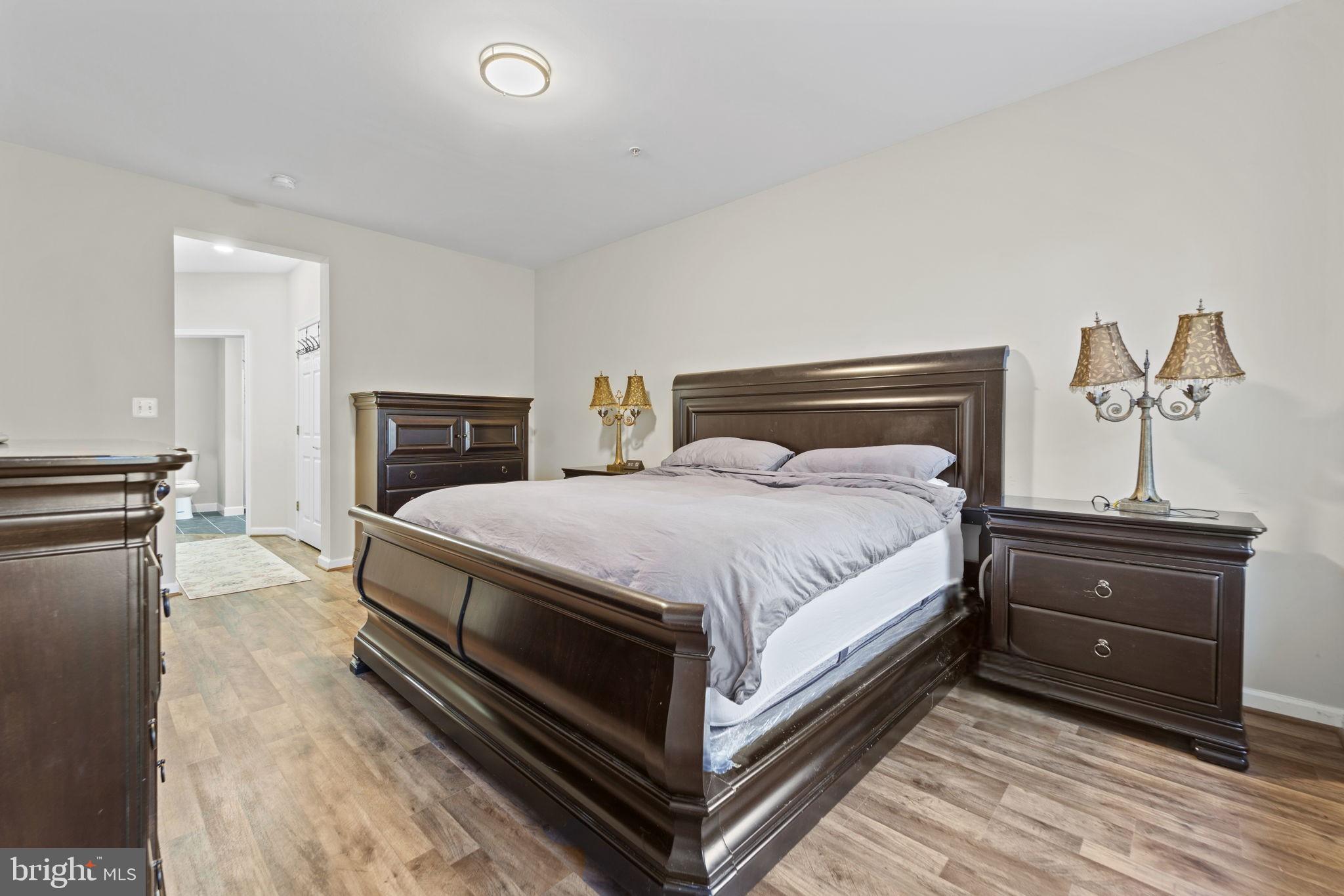 310 High Gables Dr #204