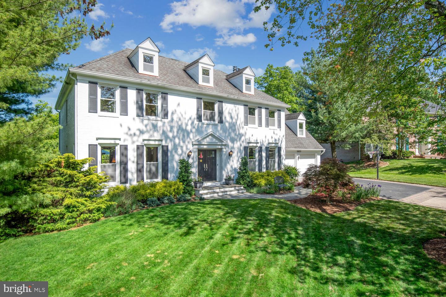 10829 Willow Run Ct