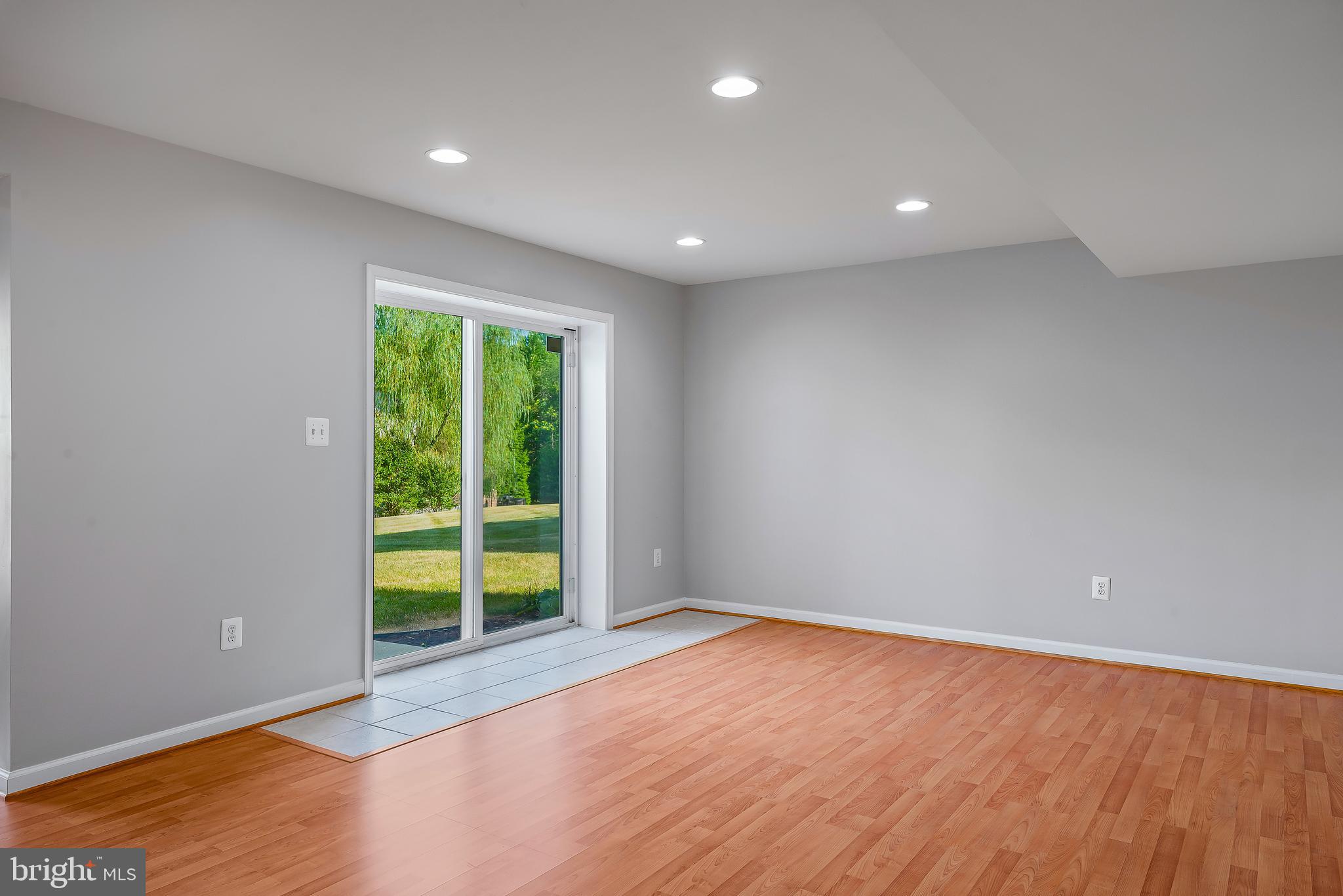 18303 Thundercloud Rd