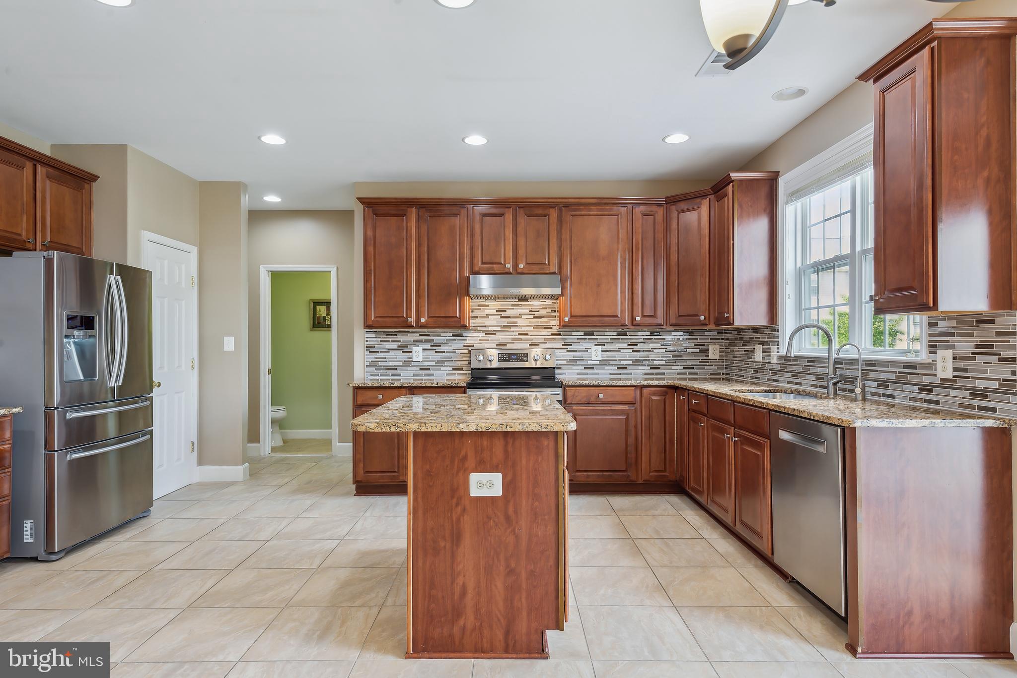 18303 Thundercloud Rd