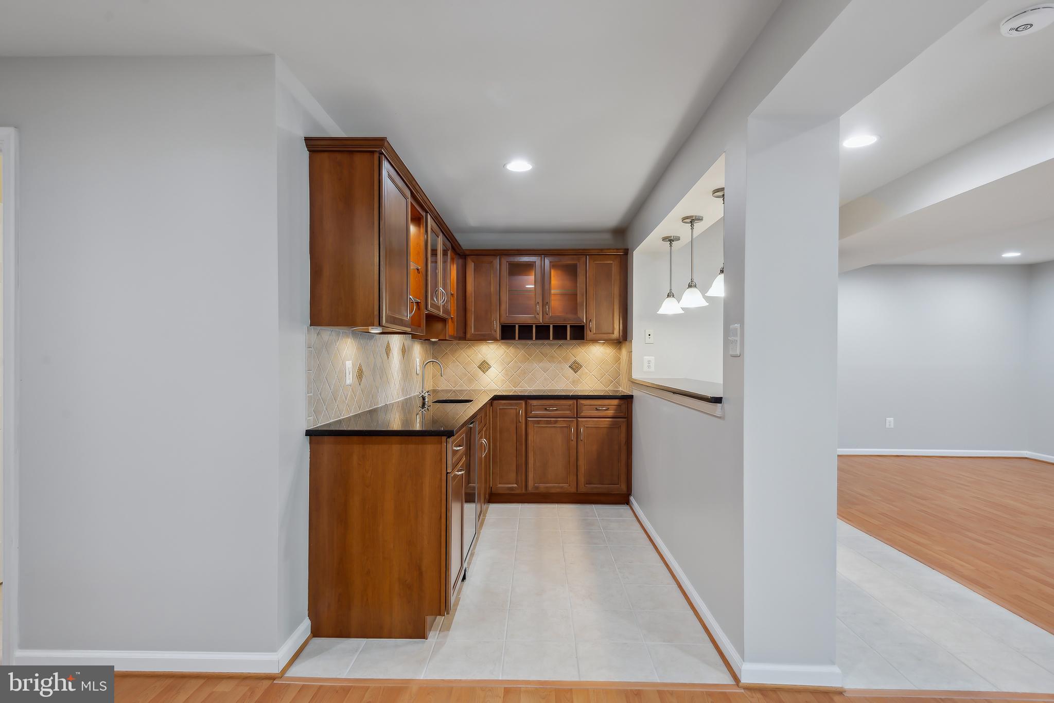 18303 Thundercloud Rd