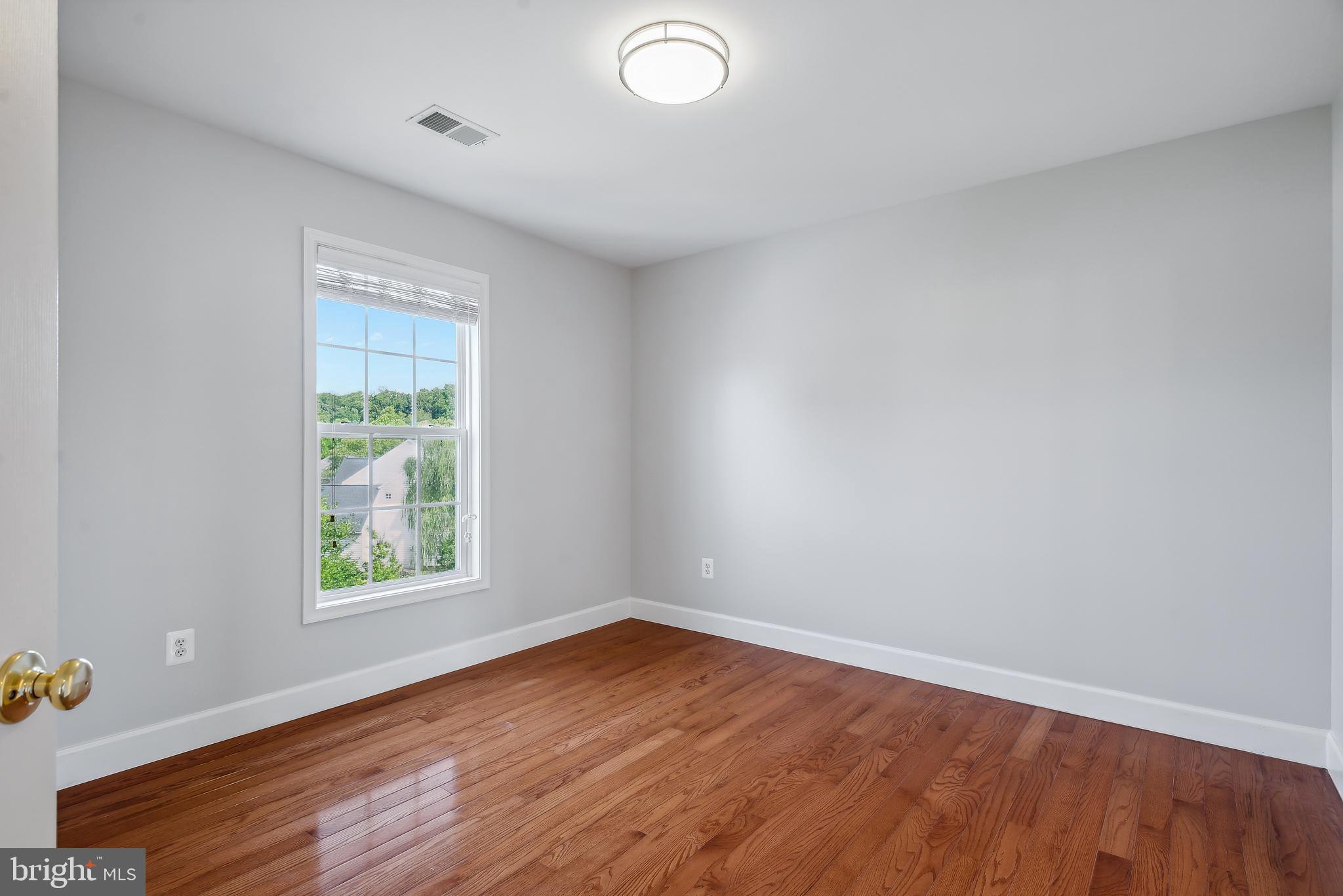 18303 Thundercloud Rd