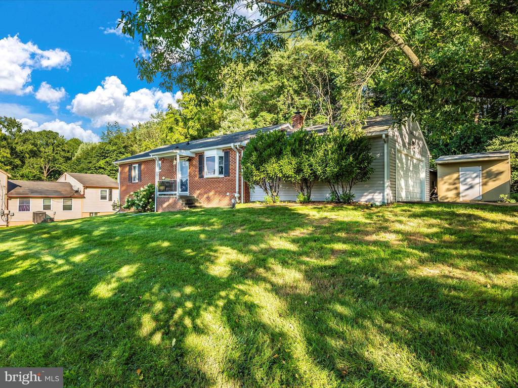 24007 Stringtown Rd