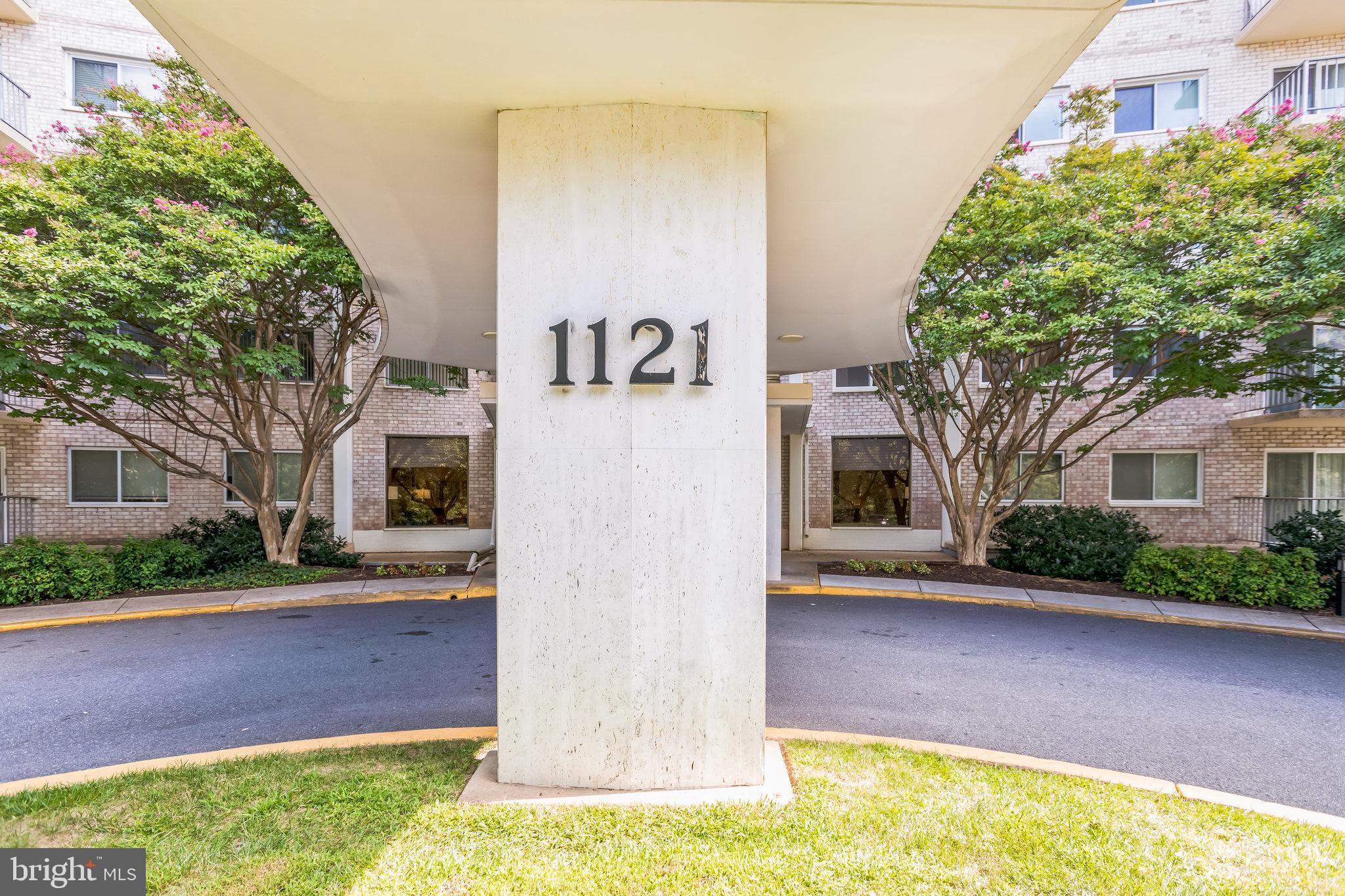 1121 University Blvd W #915-B